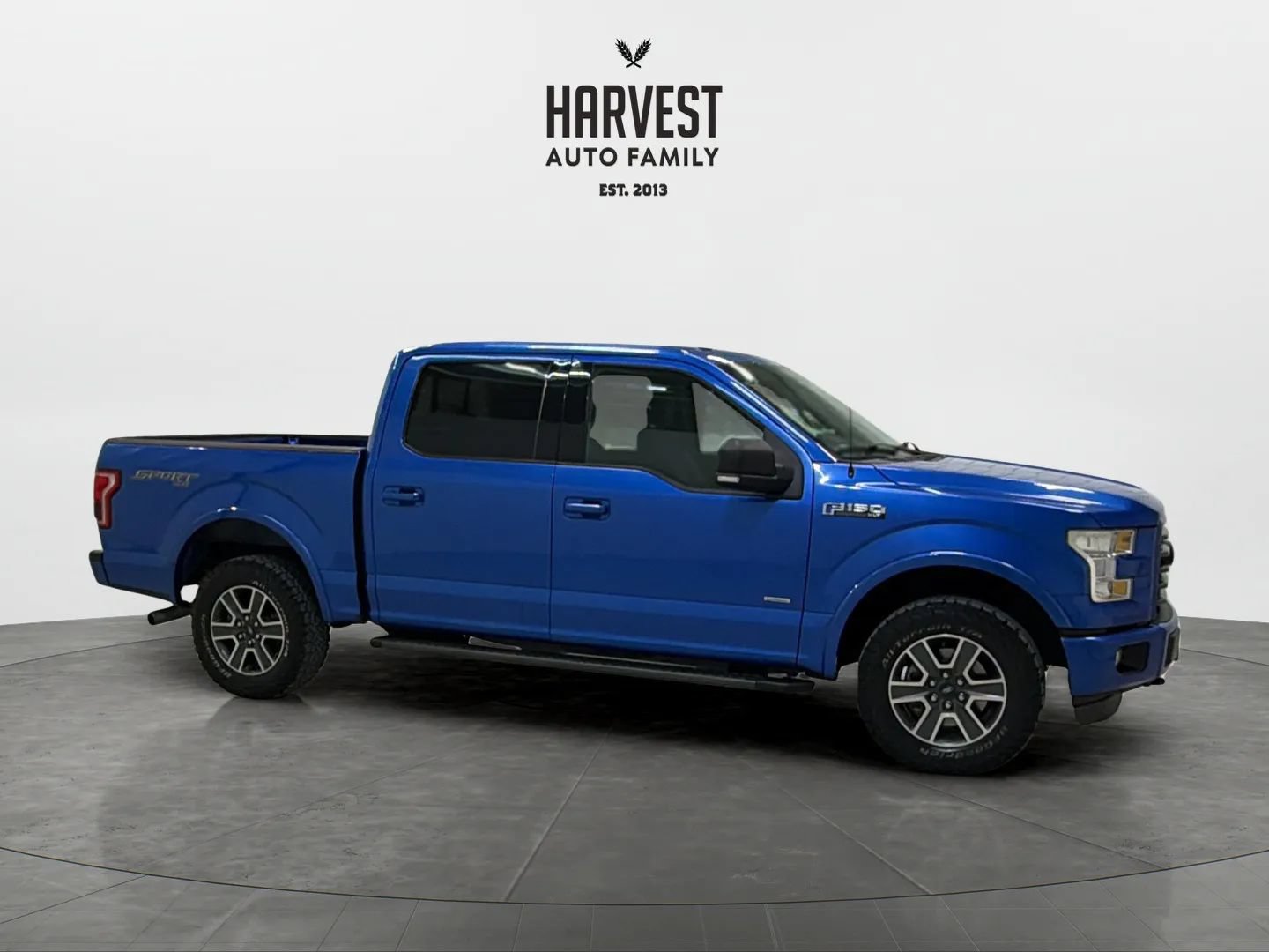 Used 2015 Ford F150 XLT w/ Equipment Group 302A Luxury AWD/4WD image 9