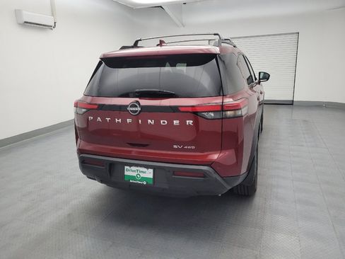 Used 2022 Nissan Pathfinder SV AWD/4WD image 7