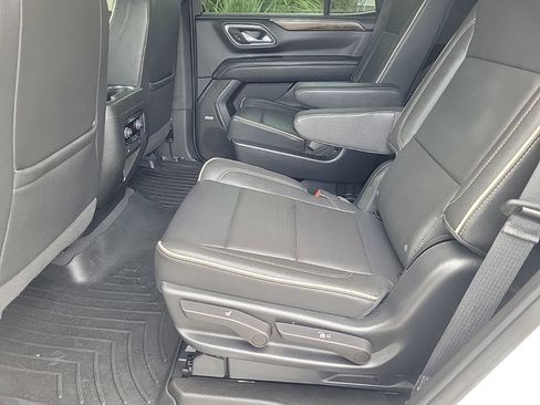 Used 2023 Chevrolet Tahoe Premier RWD image 16
