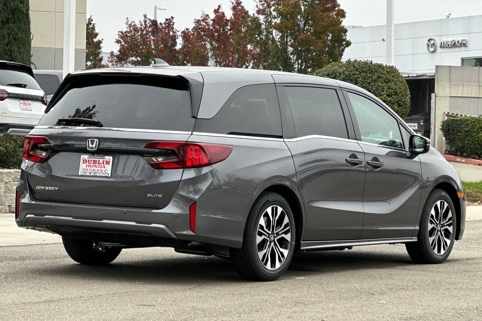 New 2026 Honda Odyssey Elite image 4