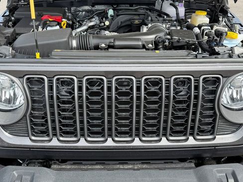 New 2026 Jeep Wrangler Sport AWD/4WD image 19