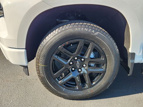 New 2026 Chevrolet Silverado 1500 Custom image 4