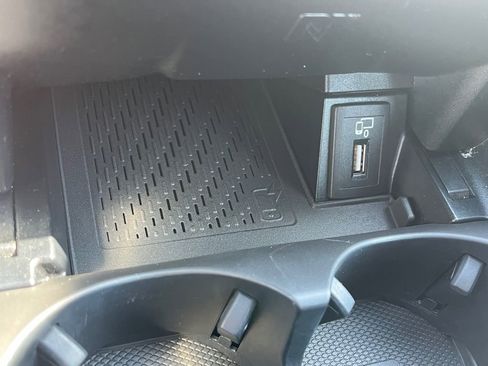 Certified 2020 Mercedes-Benz C 300 4MATIC Sedan image 25