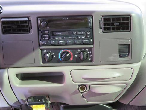 Used 1999 Ford F350 4x4 Crew Cab Super Duty image 7