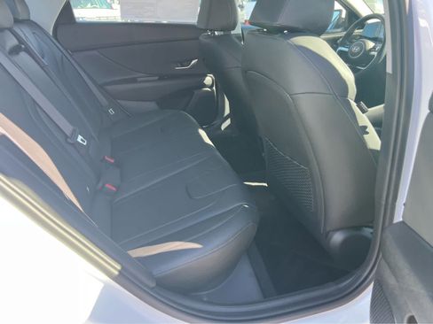 New 2026 Hyundai Elantra Limited image 23