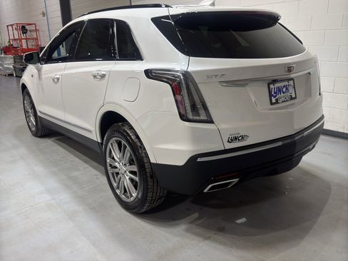 Used 2024 Cadillac XT5 Sportv image 3