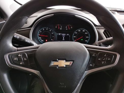 Used 2022 Chevrolet Malibu LT FWD image 26