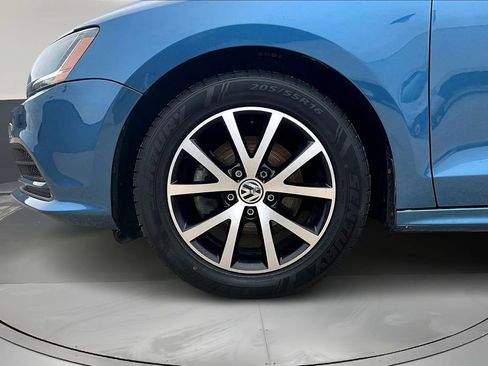 Used 2017 Volkswagen Jetta SE image 30