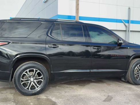 Certified 2018 Chevrolet Traverse Premier w/ Redline Edition image 2