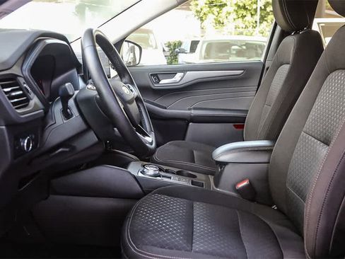 Used 2023 Ford Escape Active w/ Tech Pack #2 image 17