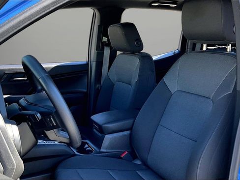 Used 2025 Chevrolet Colorado Trail Boss image 21