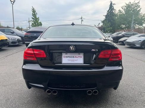Used 2013 BMW M3 Coupe w/ Premium Pkg RWD image 6