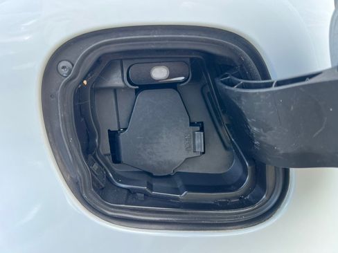 Used 2019 smart fortwo electric drive image 40