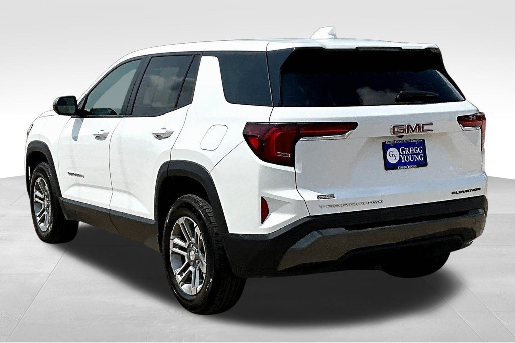 Used 2025 GMC Terrain Elevation AWD/4WD image 5