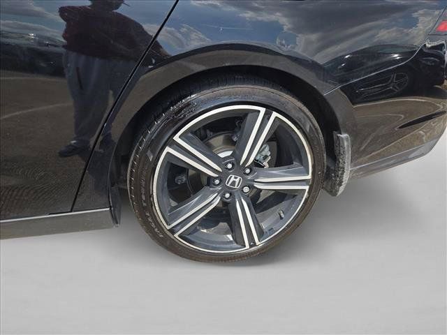 Used 2024 Honda Accord Sport image 13