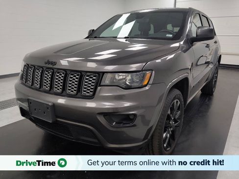 Used 2019 Jeep Grand Cherokee Altitude AWD/4WD image 1