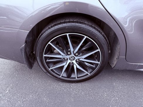 Certified 2023 Toyota Camry SE image 11