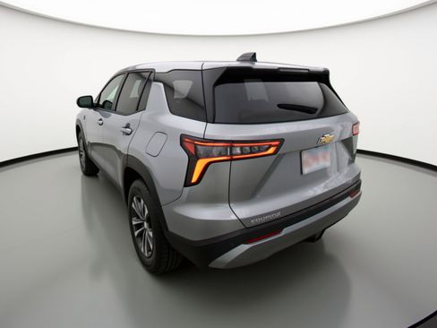 Used 2025 Chevrolet Equinox LT image 6