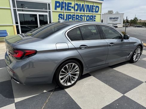 Used 2021 BMW 540i w/ Premium Package RWD image 10
