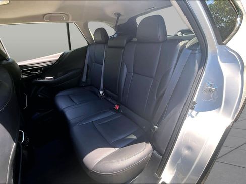 Used 2022 Subaru Outback Limited AWD/4WD image 20