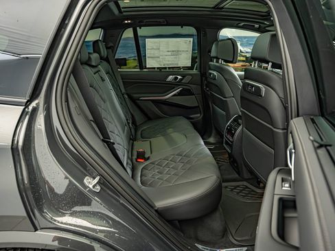 New 2026 BMW X5 xDrive40i w/ M Sport Package AWD/4WD image 38