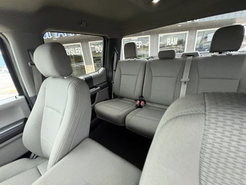 Used 2019 Ford F150 XLT image 37