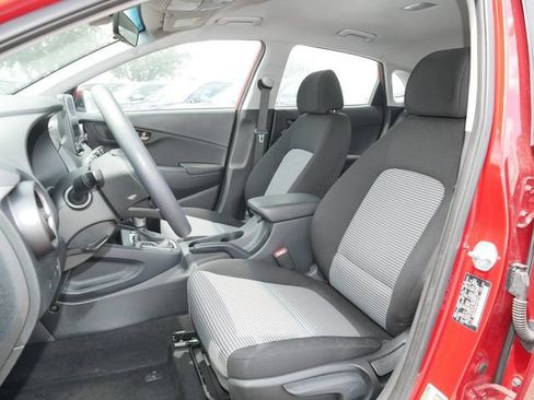 Used 2023 Hyundai Kona SE AWD/4WD image 15