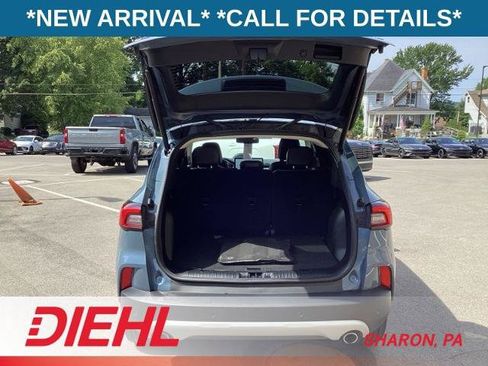 Certified 2024 Ford Escape Platinum AWD/4WD image 11