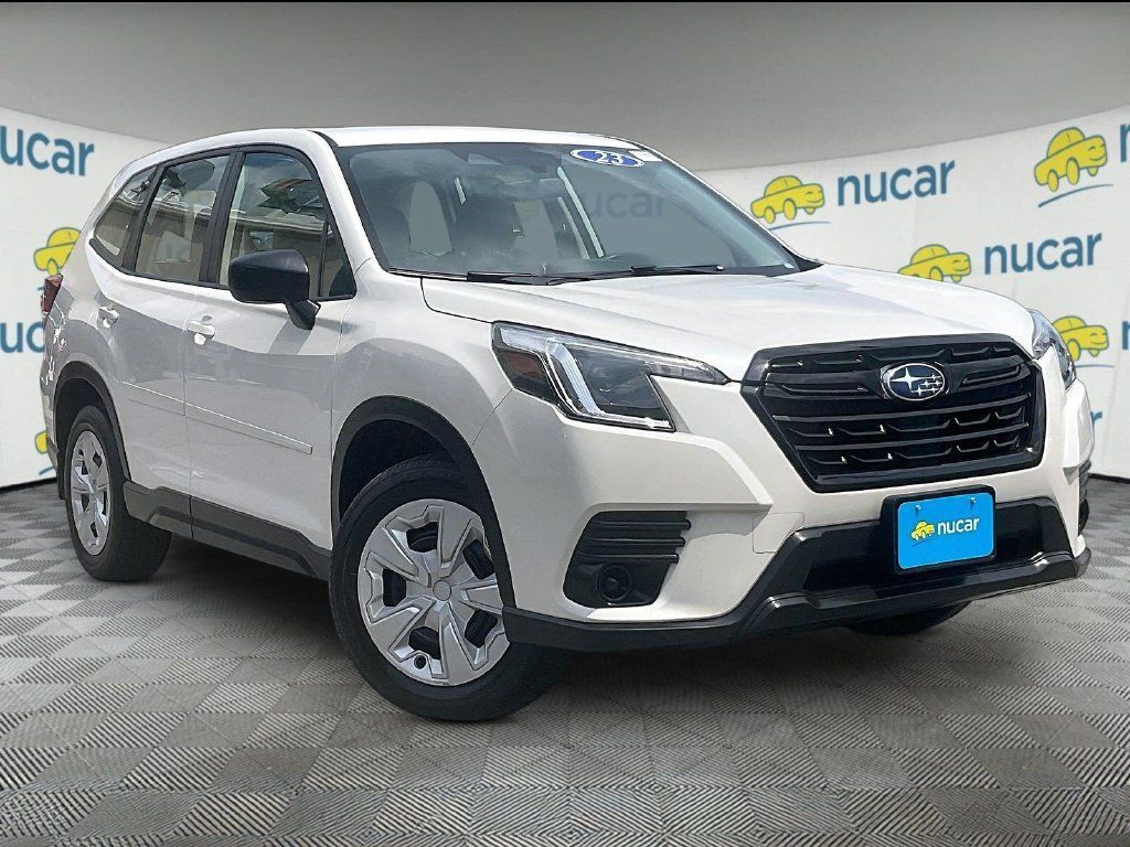 Used 2023 Subaru Forester AWD/4WD image 1