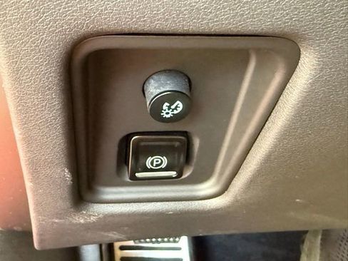 Used 2020 Chevrolet Corvette Stingray Preferred Cpe w/ 2LT Preferred Equipment Group image 26