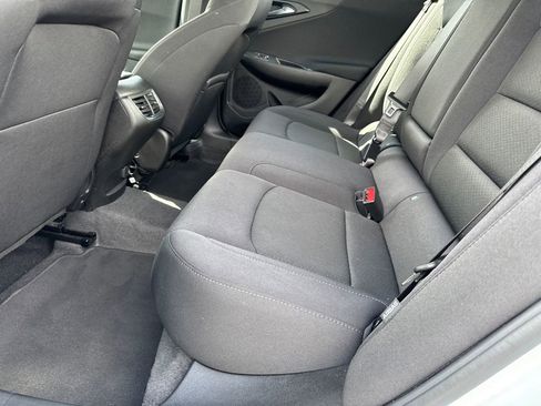 Used 2024 Chevrolet Malibu LT image 20