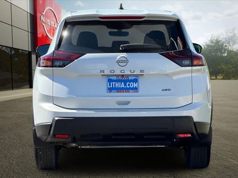 New 2026 Nissan Rogue SV image 8
