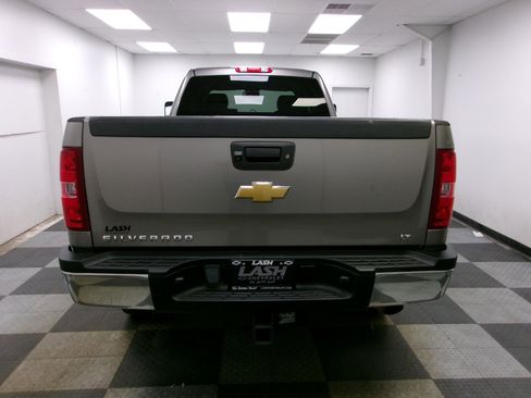 Used 2014 Chevrolet Silverado 2500 LT w/ Interior Plus Package AWD/4WD image 12