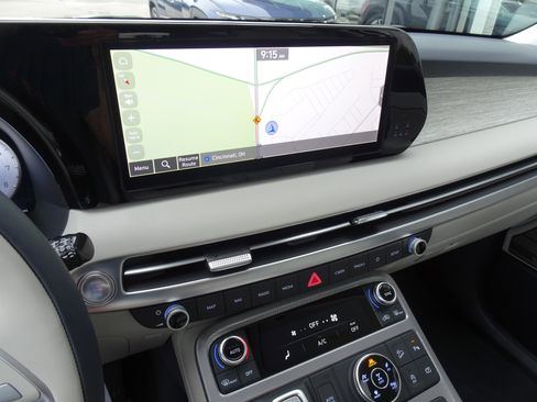 Used 2025 Hyundai Palisade Calligraphy AWD/4WD image 21