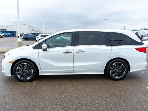 Used 2022 Honda Odyssey Elite image 4