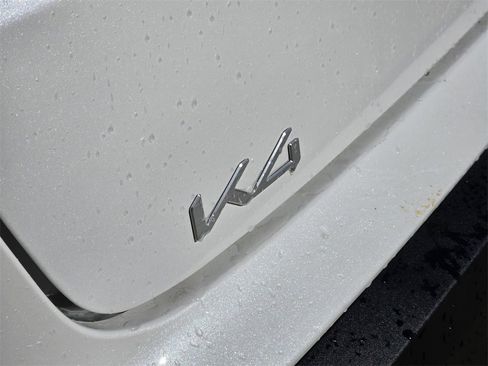 New 2025 Kia K4 LXS image 7