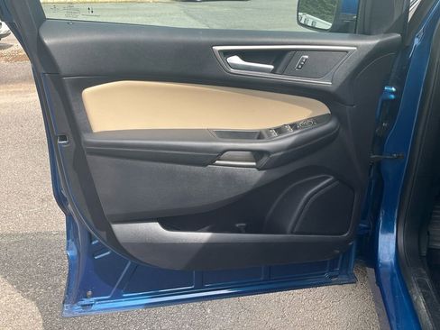 Certified 2021 Ford Edge SEL w/ Cargo Accessory Package AWD/4WD image 17