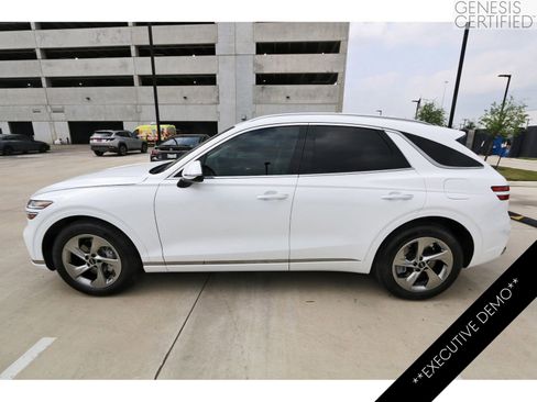 Used 2026 Genesis GV70 2.5T AWD/4WD image 5