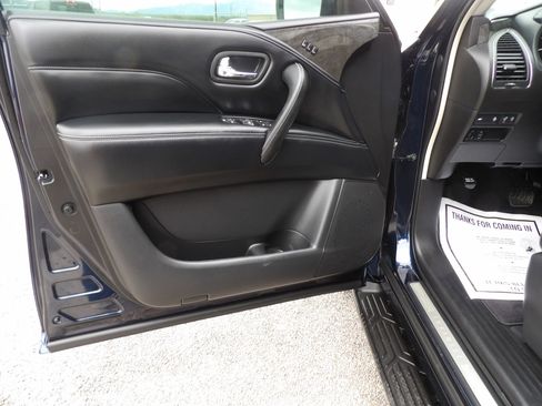 Used 2021 INFINITI QX80 Luxe image 18