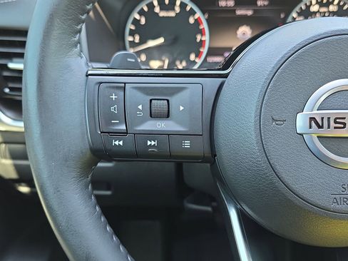Used 2021 Nissan Rogue SL w/ Premium Package FWD image 17