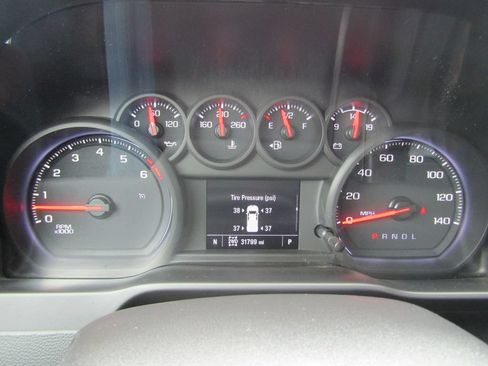 Used 2021 Chevrolet Silverado 1500 Custom Trail Boss w/ Midnight Edition AWD/4WD image 21