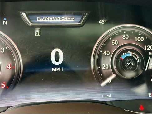 New 2026 RAM 3500 Laramie w/ Towing Technology Group AWD/4WD image 12