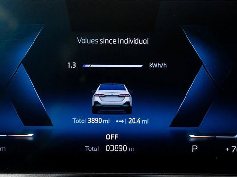 Used 2025 BMW i5 xDrive40 w/ M Sport Package image 24