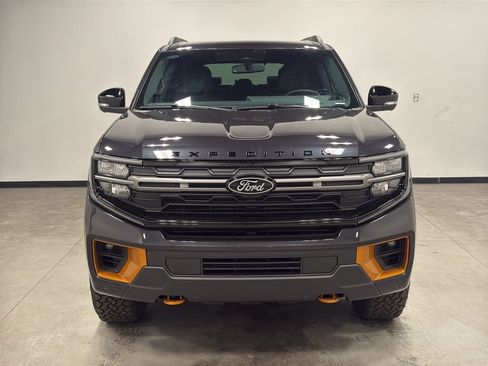 New 2026 Ford Expedition Tremor image 3