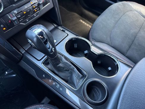 Used 2019 Ford Explorer XLT w/ Equipment Group 202A image 22