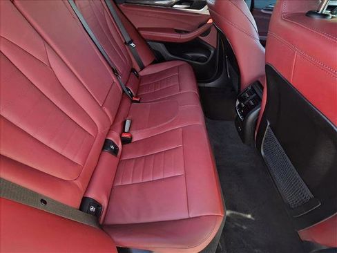 Used 2022 BMW X4 M40i w/ Premium Package image 18