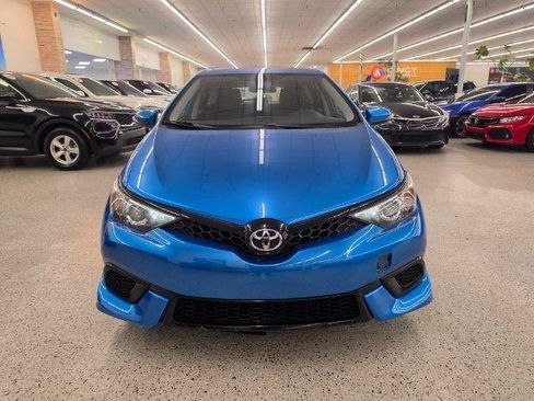 Used 2017 Toyota Corolla iM w/ All-Weather Mat Package FWD image 3