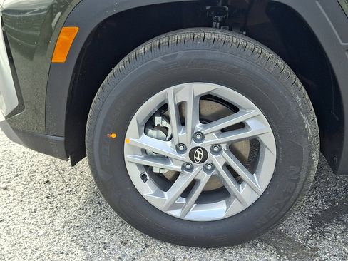 New 2026 Hyundai Tucson SE image 19