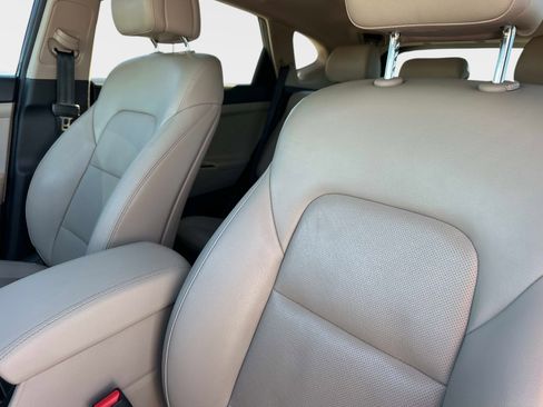 Used 2018 Hyundai Tucson Limited w/ Ultimate Package 02 image 17