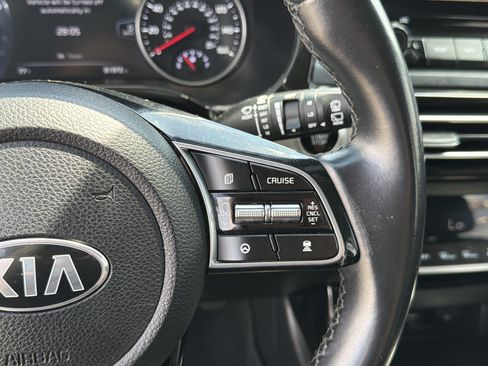 Used 2021 Kia Seltos SX AWD/4WD image 16